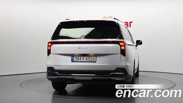 Kia Carnival 2024 — ფოტო 1/20