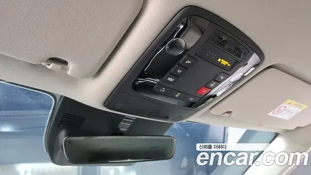Kia Carnival 2024 — ფოტო 11/20