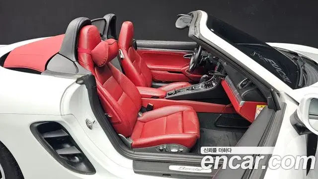 Porsche 718 Boxster 2018 — ფოტო 13/20