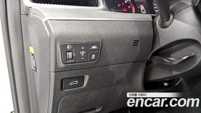 Kia K5 2020 — Photo 19/20