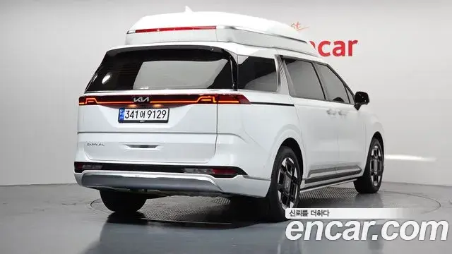 Kia Carnival 2022 — Şəkil 15/20