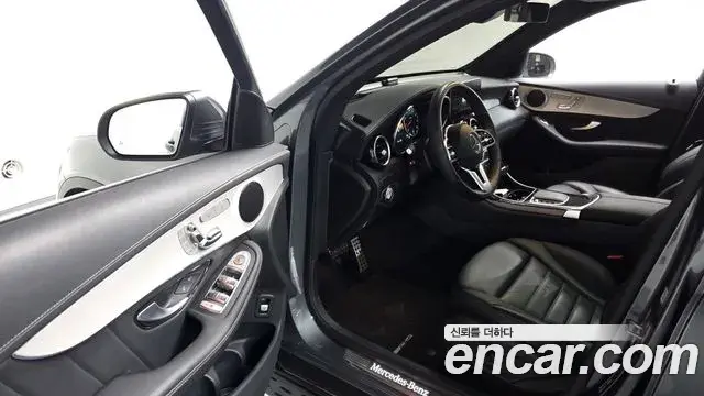 Mercedes-Benz GLC-Class 2021 — Photo 8/20