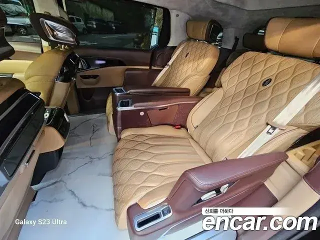 Kia Carnival 2022 — Şəkil 9/20