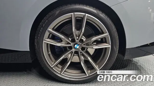 BMW 2 Series 2023 — ფოტო 19/20