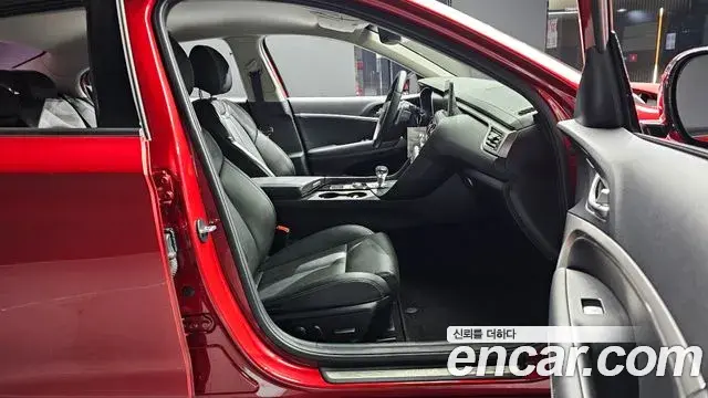 Genesis G70 2018 — Şəkil 20/20
