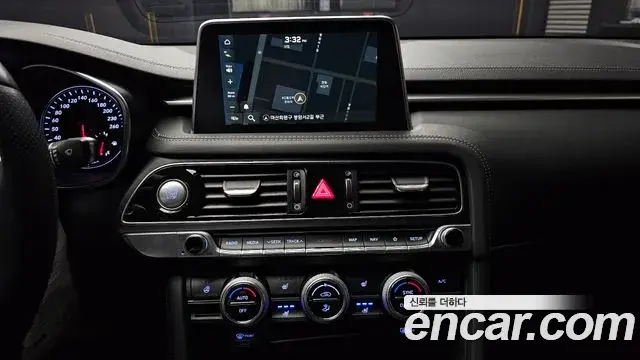 Genesis G70 2018 — Şəkil 9/20