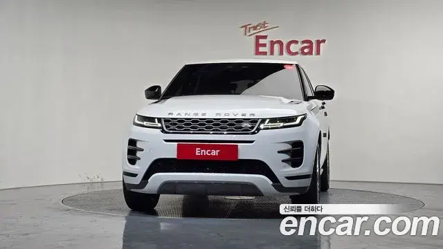 Land Rover Range Rover Evoque 2021 — Photo 7/20