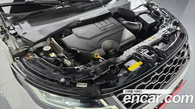Land Rover Range Rover Evoque 2021 — Photo 13/20
