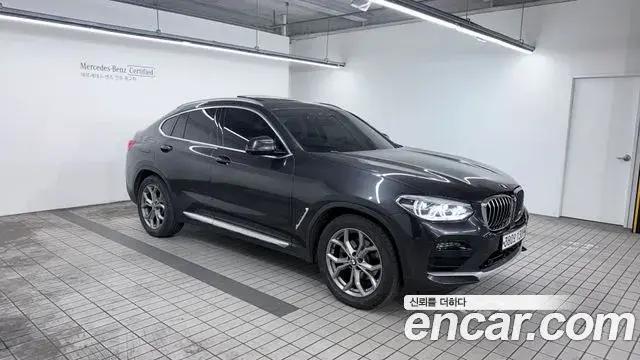 BMW X4 2020 — Şəkil 9/15