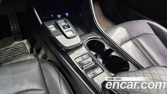 Hyundai Sonata Hybrid 2021 — ფოტო 11/20