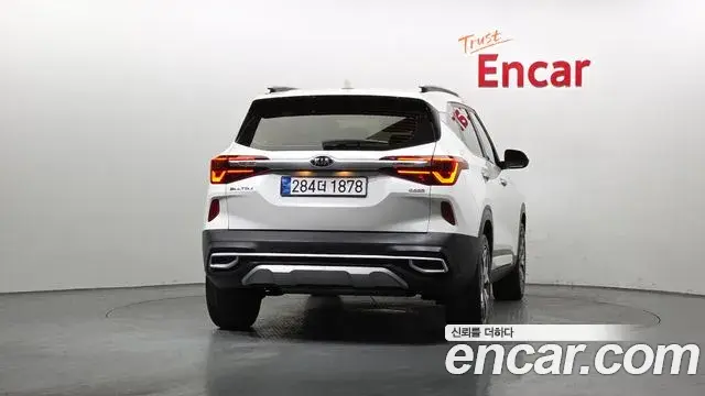 Kia Seltos 2021 — Şəkil 11/20