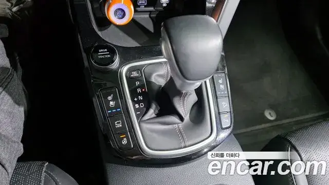 Kia Seltos 2021 — Şəkil 16/20