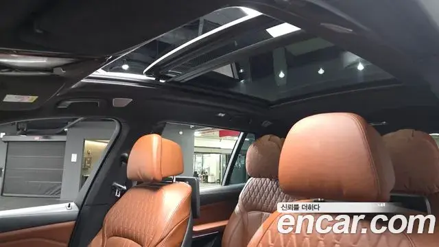 BMW X7 2020 — Фото 18/20
