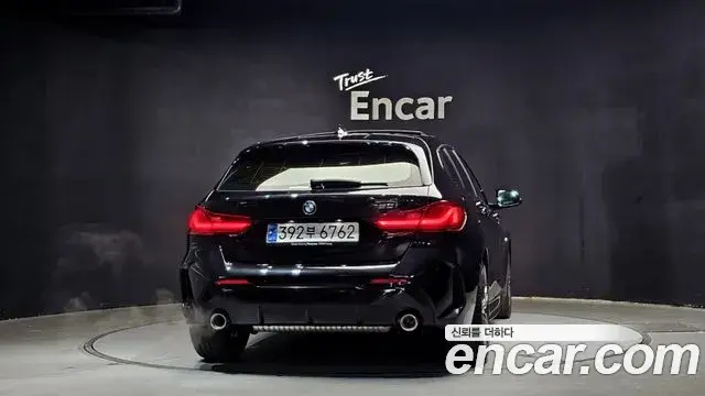 BMW 1 Series 2024 — Şəkil 16/20