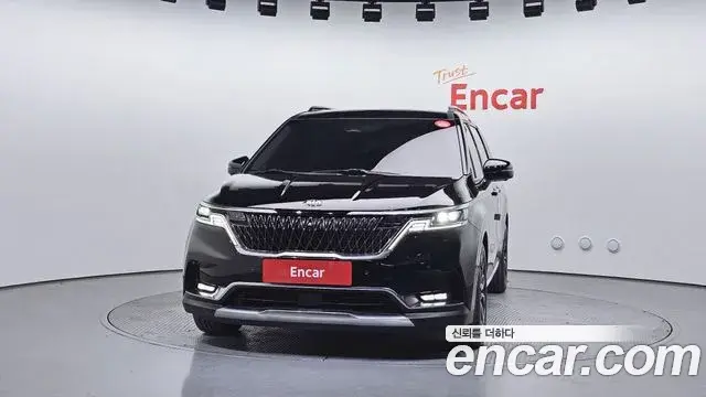 Kia Carnival 2021 — Photo 2/20