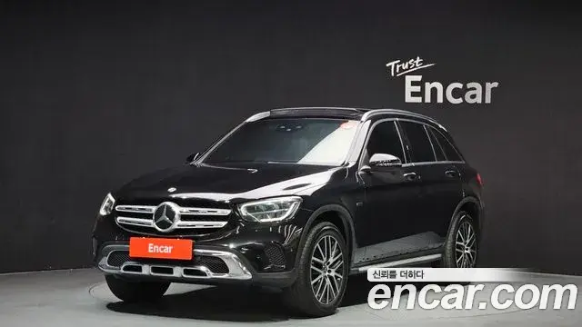 Mercedes-Benz GLC-Class 2020 — ფოტო 13/20