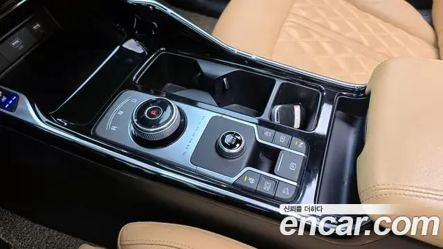 Kia Sorento 2021 — Фото 9/20