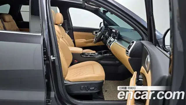 Kia Sorento 2021 — Фото 10/20