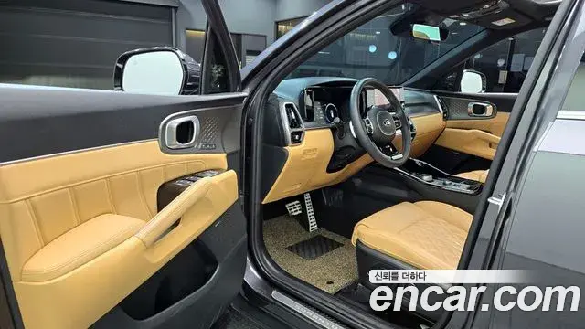 Kia Sorento 2021 — Фото 11/20