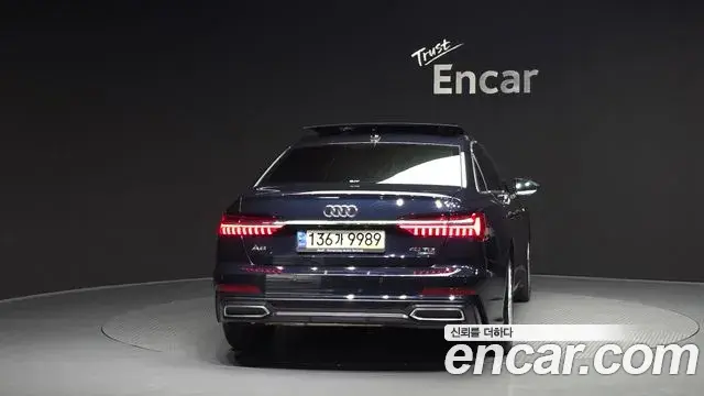 Audi A6 2021 — ფოტო 13/20