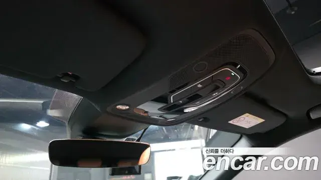 Audi A6 2021 — ფოტო 2/20