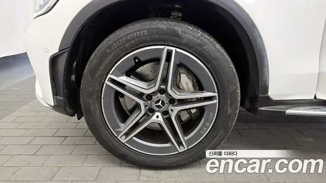 Mercedes-Benz GLC-Class 2021 — Şəkil 9/20
