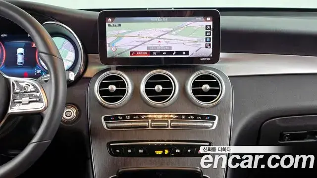 Mercedes-Benz GLC-Class 2021 — Şəkil 14/20