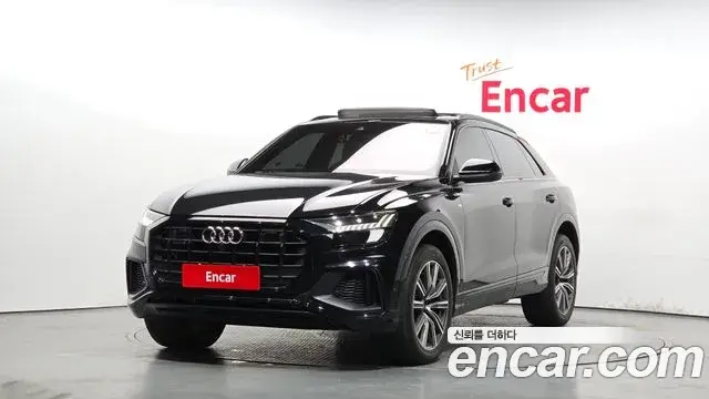 Audi Q8 2021 — ფოტო 5/20