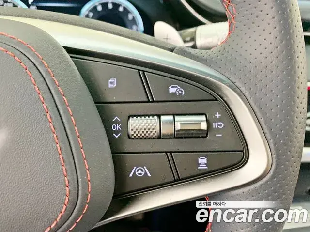 Genesis GV70 2023 — Photo 12/20