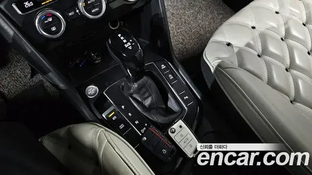 Volkswagen Tiguan 2020 — ფოტო 4/20