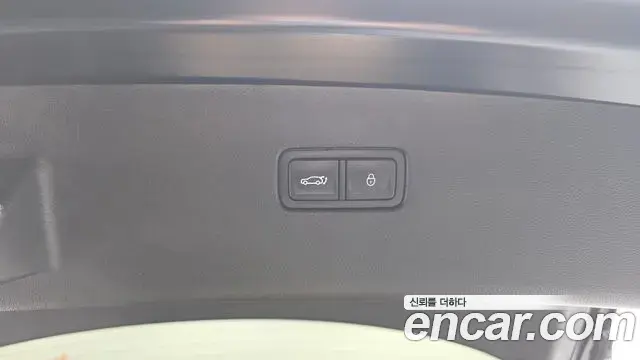 Genesis GV80 Coupe 2023 — Şəkil 13/20