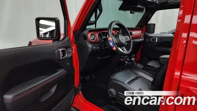 Jeep Wrangler 2020 — Şəkil 11/20
