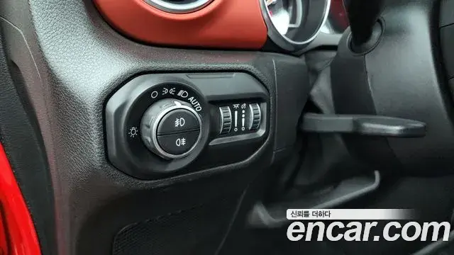 Jeep Wrangler 2020 — Şəkil 7/20