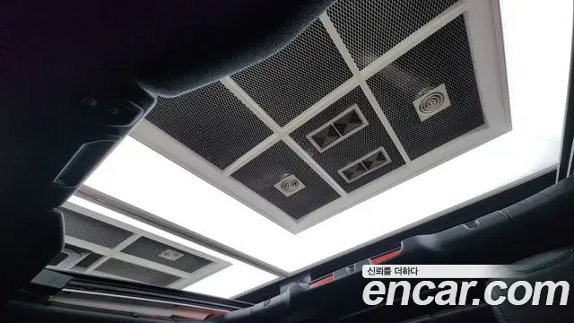 Jeep Wrangler 2020 — Şəkil 8/20