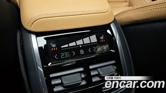 Volvo S60 2024 — Şəkil 10/20