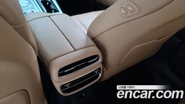 Genesis GV80 2020 — Photo 17/21