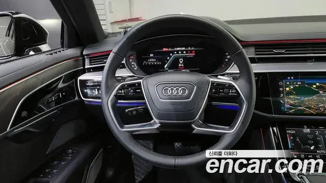 Audi A8 2022 — Фото 13/20