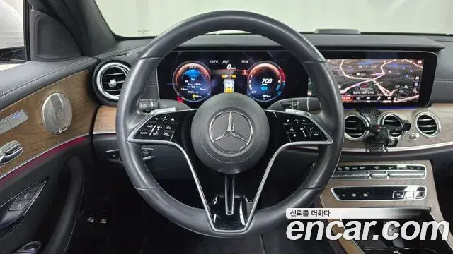 Mercedes-Benz E-Class 2021 — ფოტო 3/20