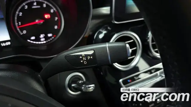 Mercedes-Benz GLC-Class 2019 — ფოტო 6/20