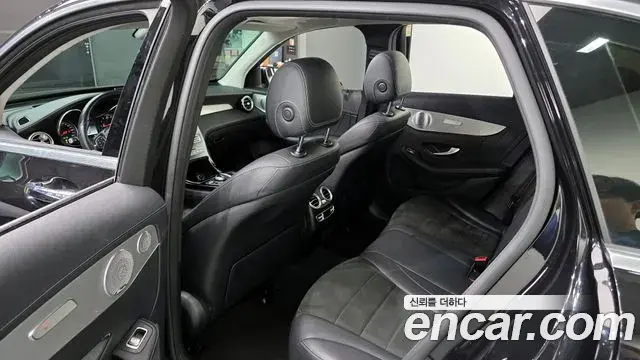 Mercedes-Benz GLC-Class 2019 — ფოტო 19/20