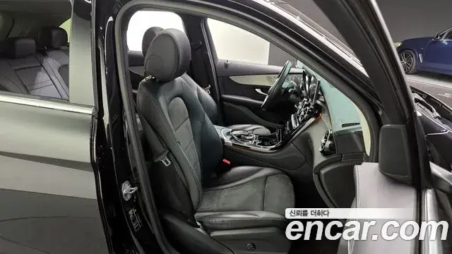 Mercedes-Benz GLC-Class 2019 — ფოტო 5/20