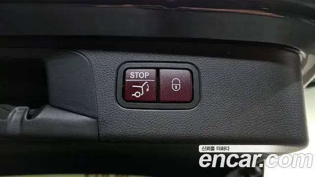 Mercedes-Benz GLC-Class 2019 — ფოტო 4/20