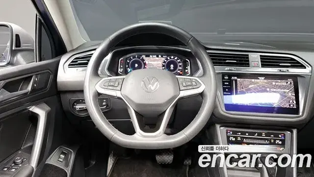 Volkswagen Tiguan Allspace 2022 — ფოტო 2/20