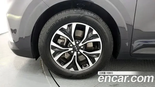 Kia Carnival 2021 — Şəkil 20/20