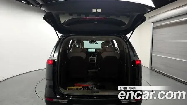 Kia Carnival 2021 — Şəkil 12/20