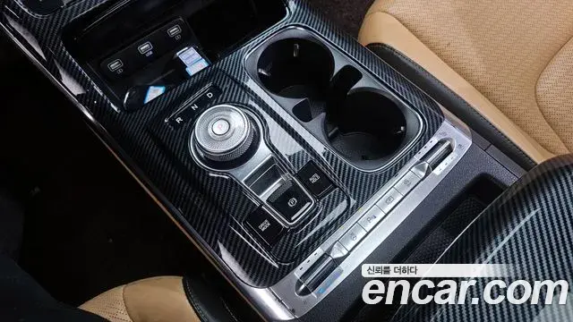 Kia Carnival 2020 — Фото 9/20