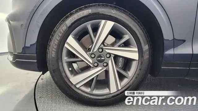 Genesis GV70 2025 — Şəkil 10/20