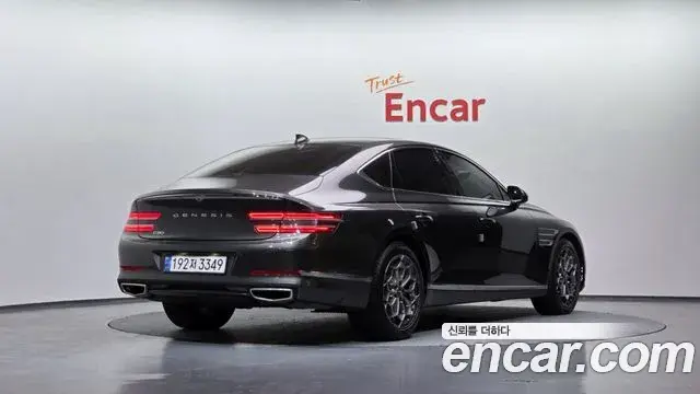 Genesis G80 2022 — Photo 9/20