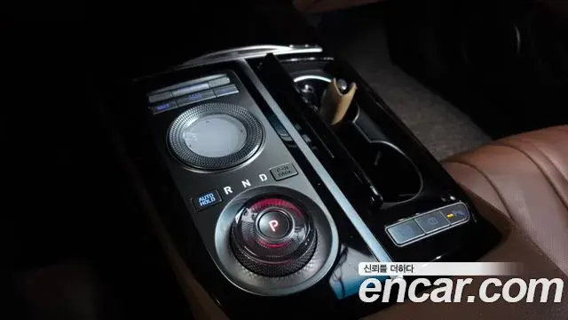 Genesis G80 2022 — Photo 20/20