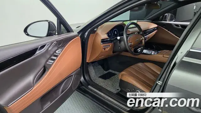 Genesis G80 2022 — Photo 11/20